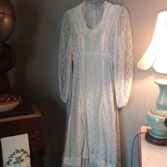Vintage Floral & Lace Maxi Dress Homecoming Prom Prairie Boho Romantic Wedding - Picture 2 of 16